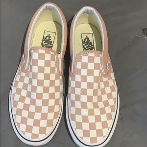 Men’s Blush checkered Vans